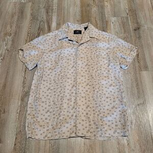 First Wave Geometric Patterned Short Sleeved Button Up Shirt Womens Size 10